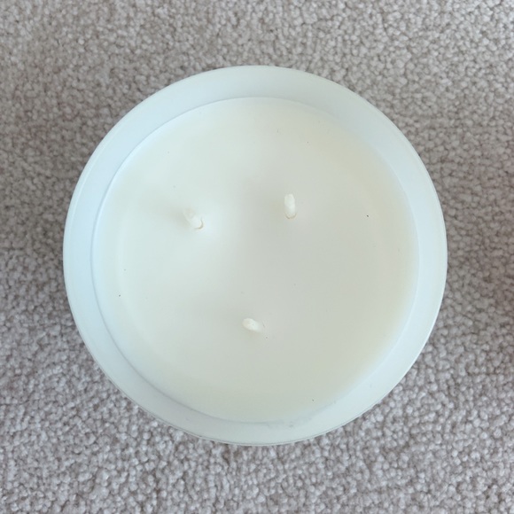 BBW Iced cranberry scone candle set - Picture 5 of 7